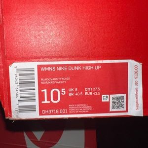Hello! Brand New Woman Nike Dunk High Ups. Sneakers have never been worn.